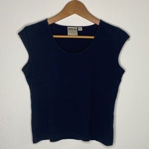Black Cap Sleeve Cropped Top